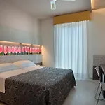 Otel Clipper 4*