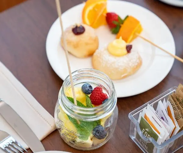 可利佩酒店 佩萨罗